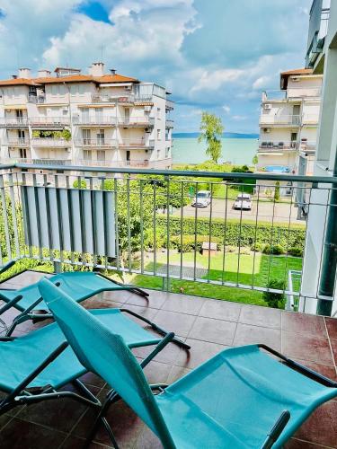 Balaton BeachSide Apartman Siófok N2 — 4-Star Luxury Hotel in Siofok, Hungary