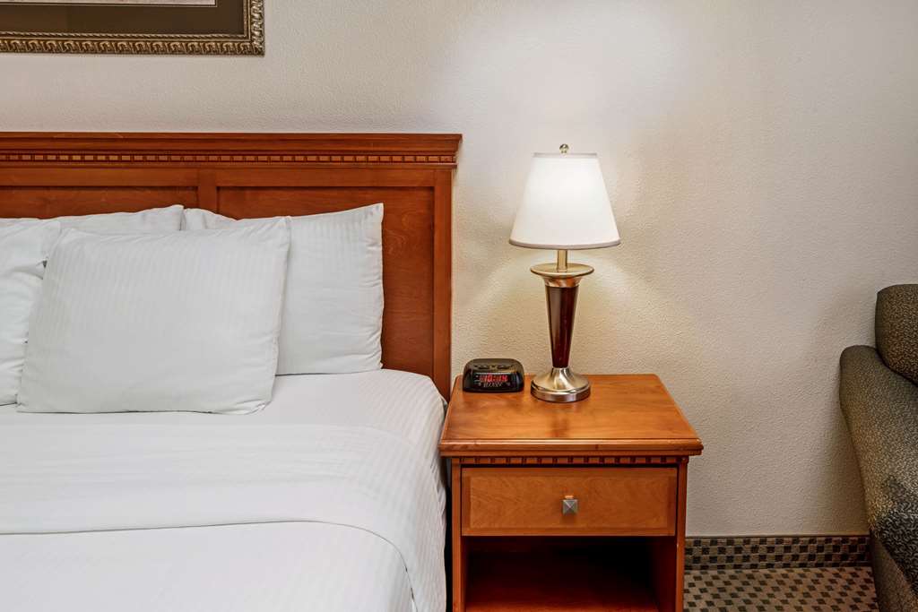 La Quinta Inn & Suites by Wyndham Kennewick - photo 29