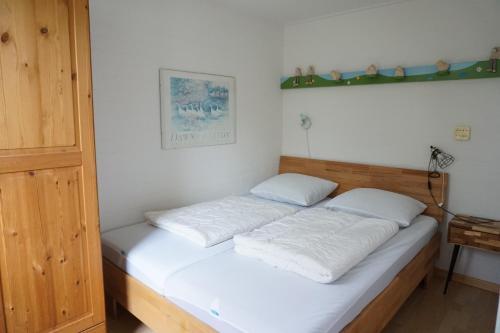 Kustverhuur Park Schoneveld Duinroos 133 in Breskens, Netherlands