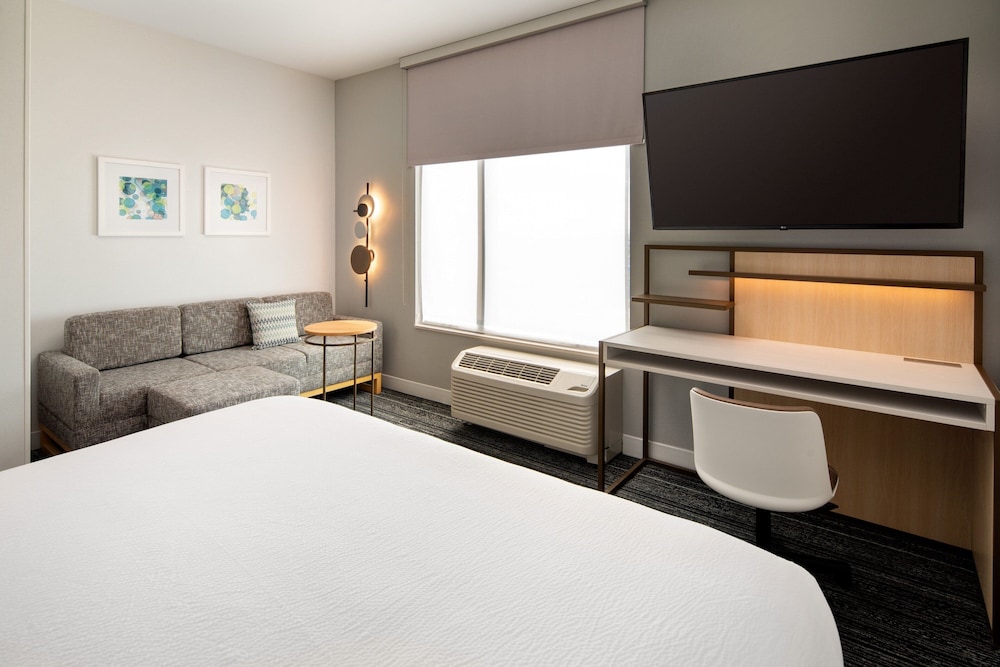 TownePlace Suites by Marriott Las Vegas North I 15 - photo 19