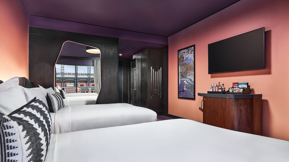 The Rally Hotel at McGregor Square - photo 16