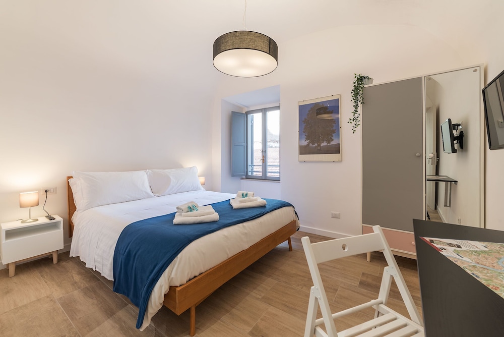 Roma Station House — 4-Star Luxury Hotel in Rome, Italy