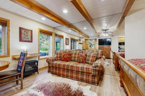 The Atelier Advantage - last minute hotel in Sun Valley