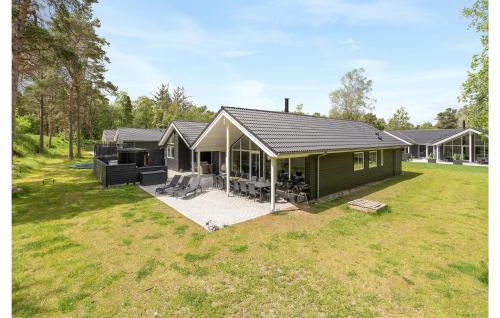 Cozy Home In Væggerløse With Wifi — 5-Star Luxury Hotel in None, Denmark