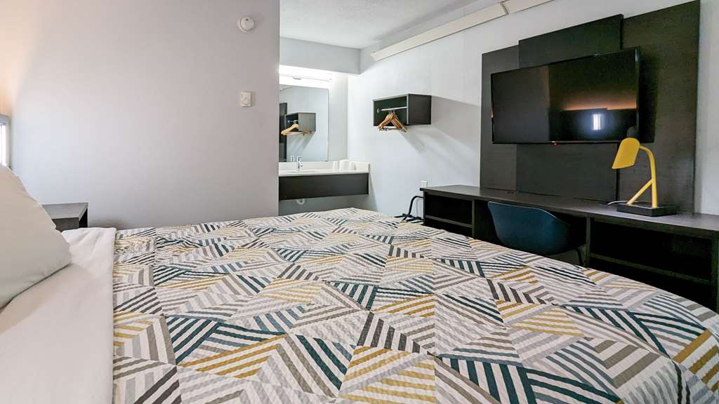 Motel 6 Nashua NH North - photo 10