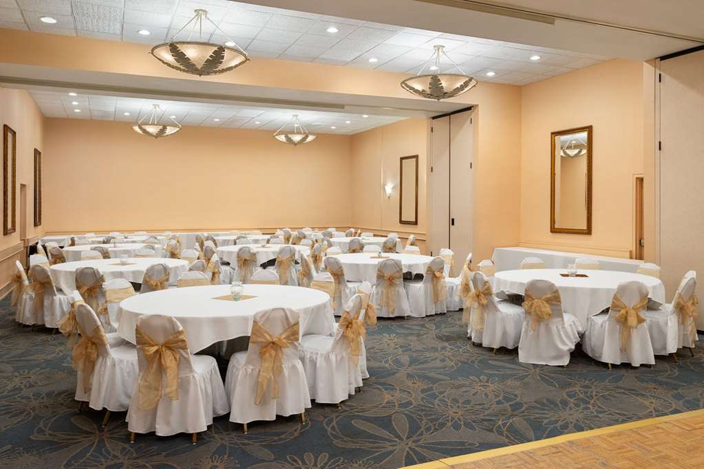 Ramada by Wyndham Tucson - photo 40