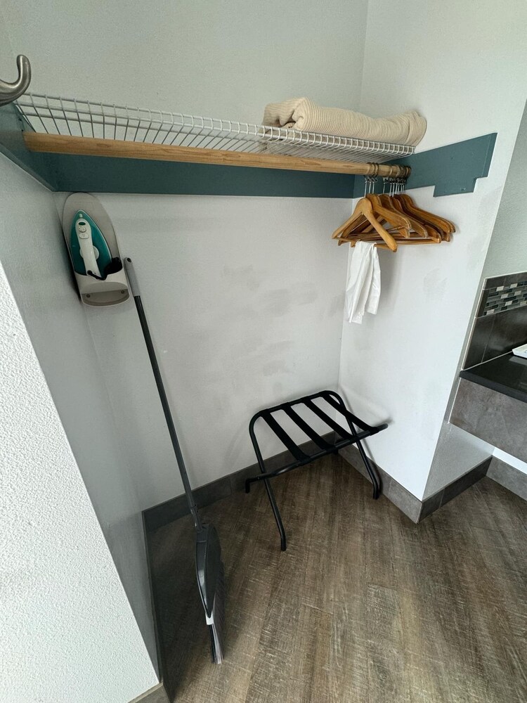 Sunset Oceanfront Lodging - photo 68