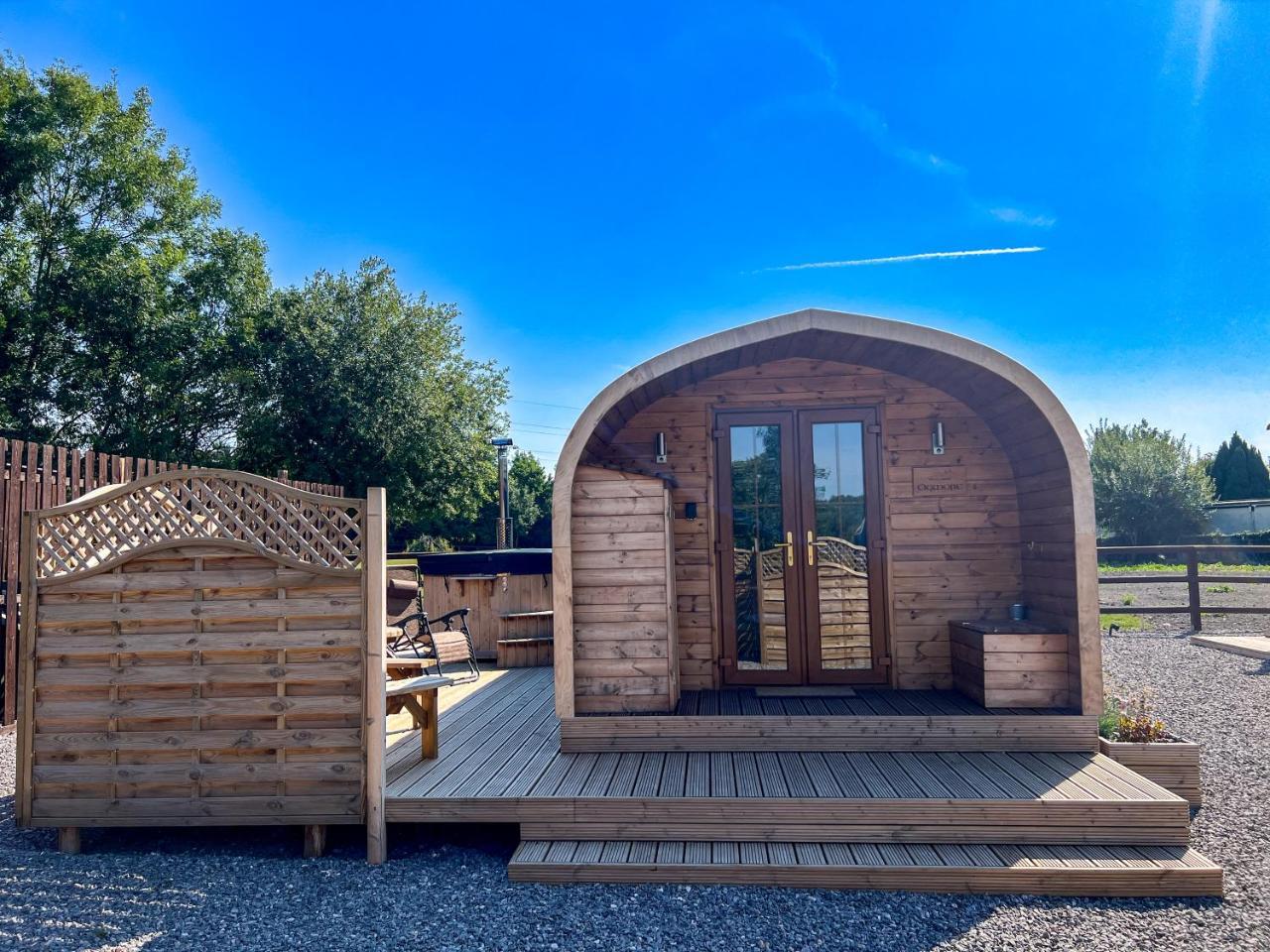 Bryn Glamping in Bridgend, United Kingdom