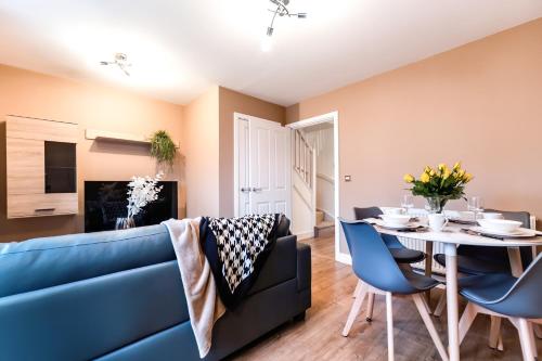 Black Brick Stays Great Location Free Parking Fast Wi Fi Families & Contractors Welcome — 4-Star Luxury Hotel in Peterborough, United Kingdom