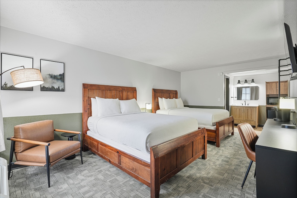Tremont Lodge & Resort - photo 78