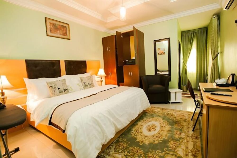 Brix Royale Suites - carbon neutral hotel in Abuja