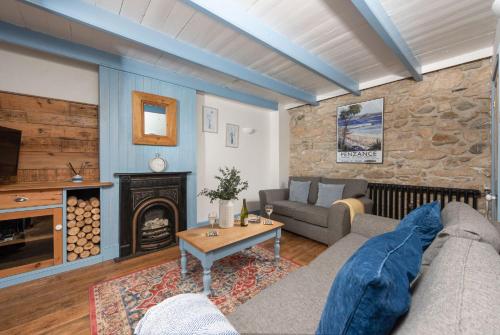 Saffron Cottage St Ives — 4-Star Luxury Hotel in St Ives, United Kingdom
