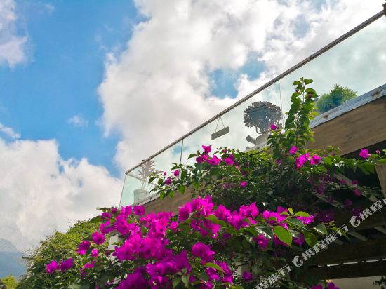 Mutong Inn - carbon neutral hotel in Xichang