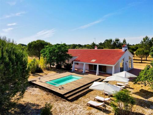 Monte dos Figos Charming Villa with Private Pool close to Comporta — 4-Star Luxury Hotel in Grandola, Portugal