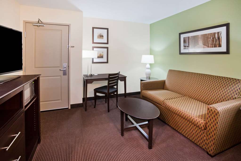 AmericInn by Wyndham DeWitt - photo 15