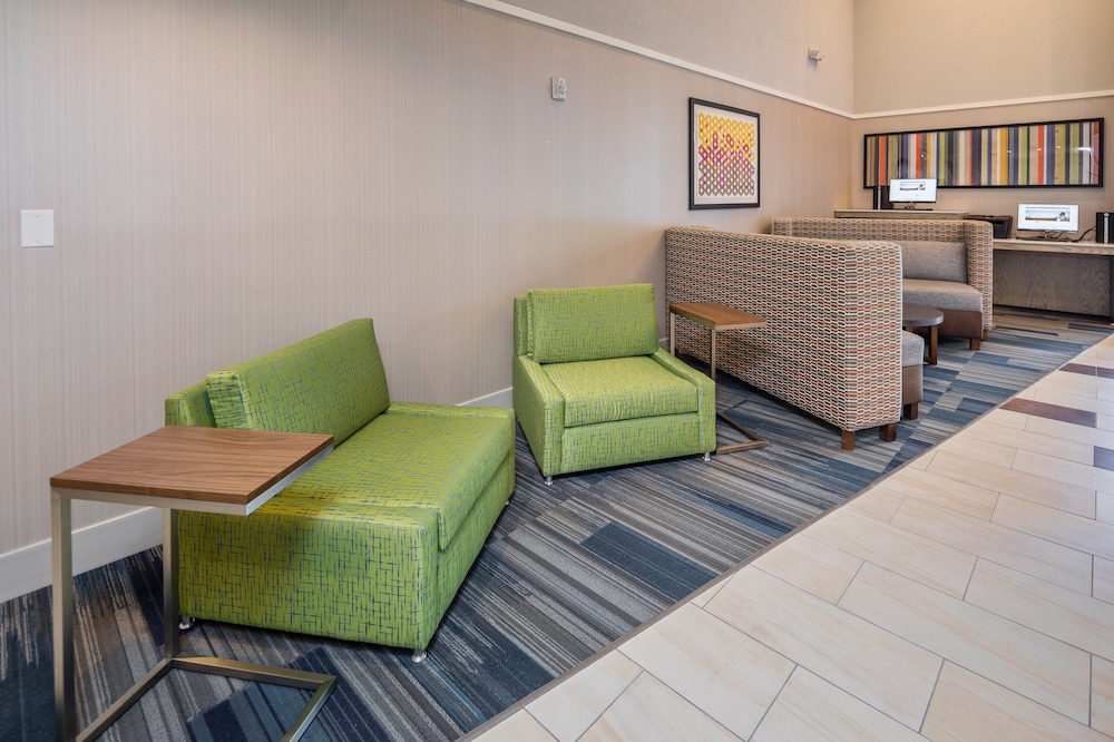 Holiday Inn Express Sunnyvale Silicon Valley by IHG - photo 60
