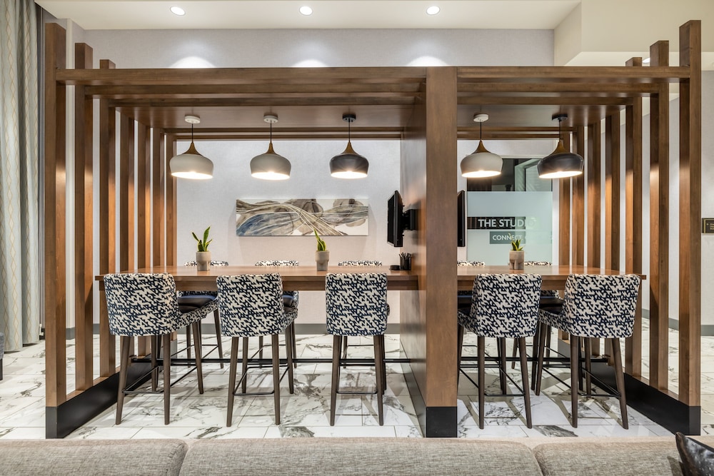 Crowne Plaza Kearney by IHG - photo 110
