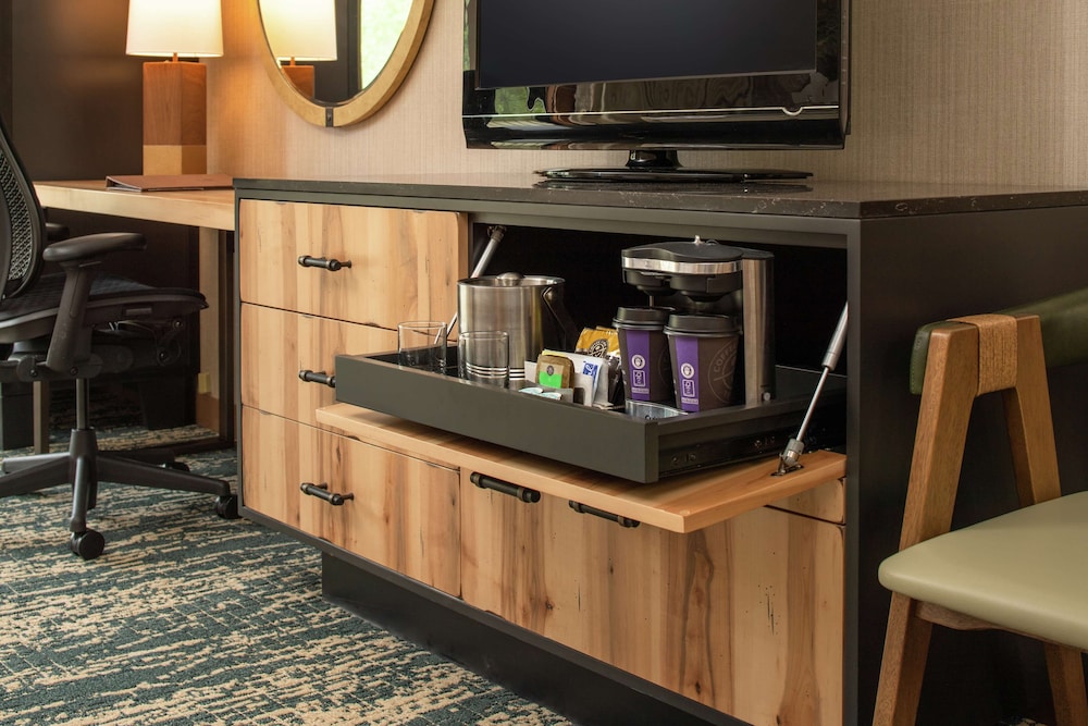 Edgewater Missoula Tapestry Collection by Hilton - photo 33