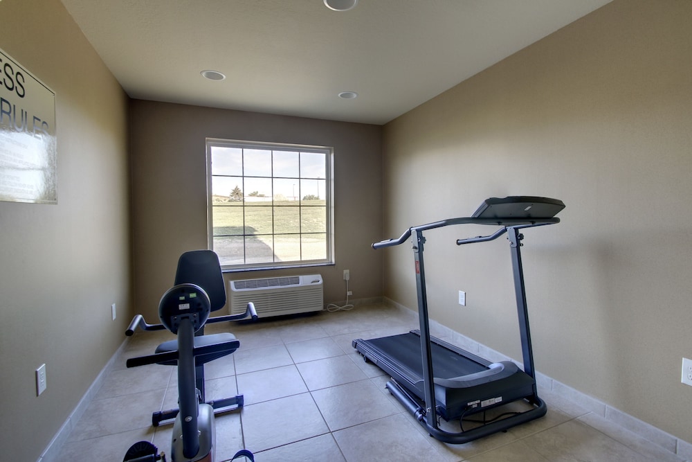 Cobblestone Inn & Suites Avoca - photo 7