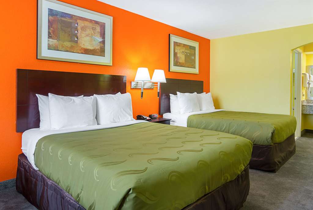 Quality Inn Carthage - photo 21