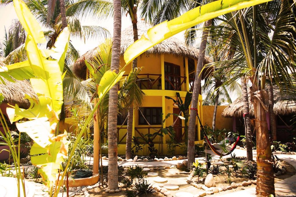 One Love Hostal Puerto Escondido — 4-Star Luxury Hotel in Puerto Escondido, Mexico