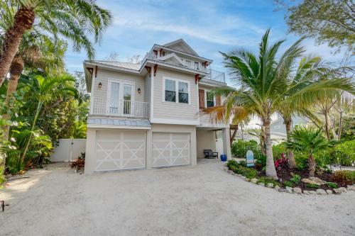 4 Bed And 3 And Half Bath Private Heated Pool Spa And Rooftop Deck 5 Minutes From The Beach — Anna Maria — photo 4