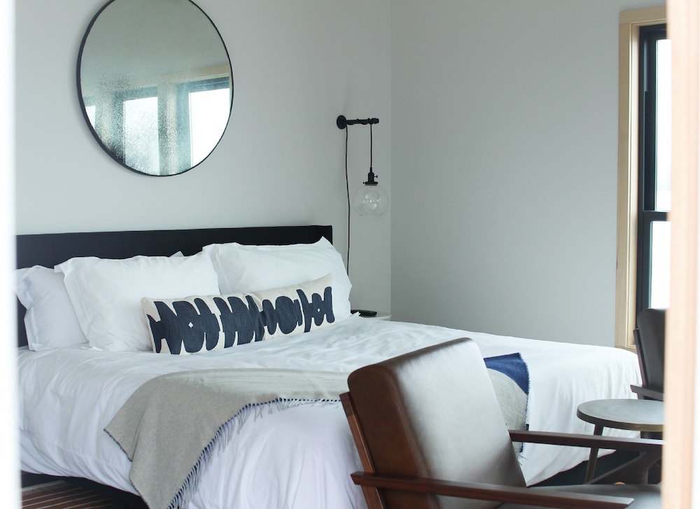 Bowline Hotel - photo 50