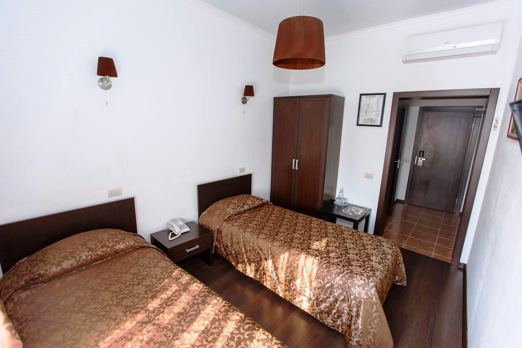 Hotel Kuvaka — Kamenka — photo 4