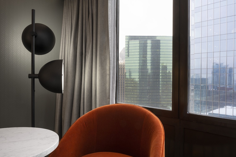 voco Chicago Downtown Riverwalk by IHG - photo 206