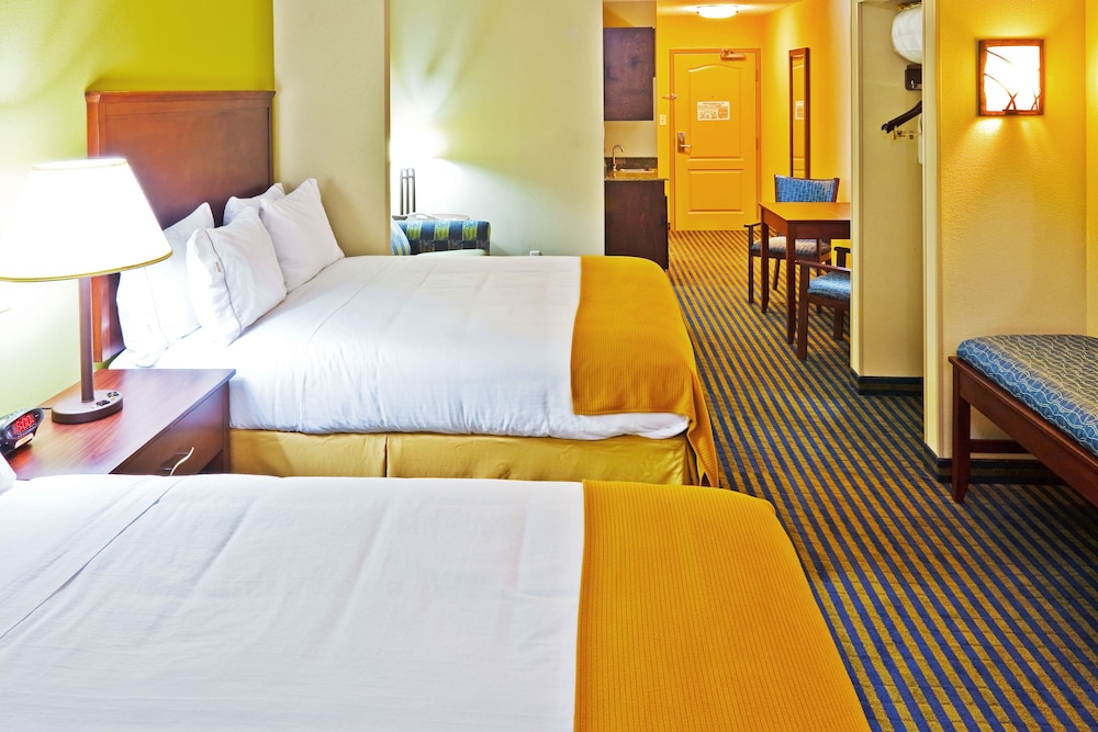 Holiday Inn Express Hotel Ooltewah Springs Chattanooga by IHG - photo 7