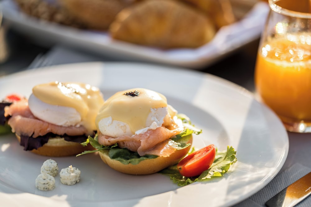 מזון ומשקאות