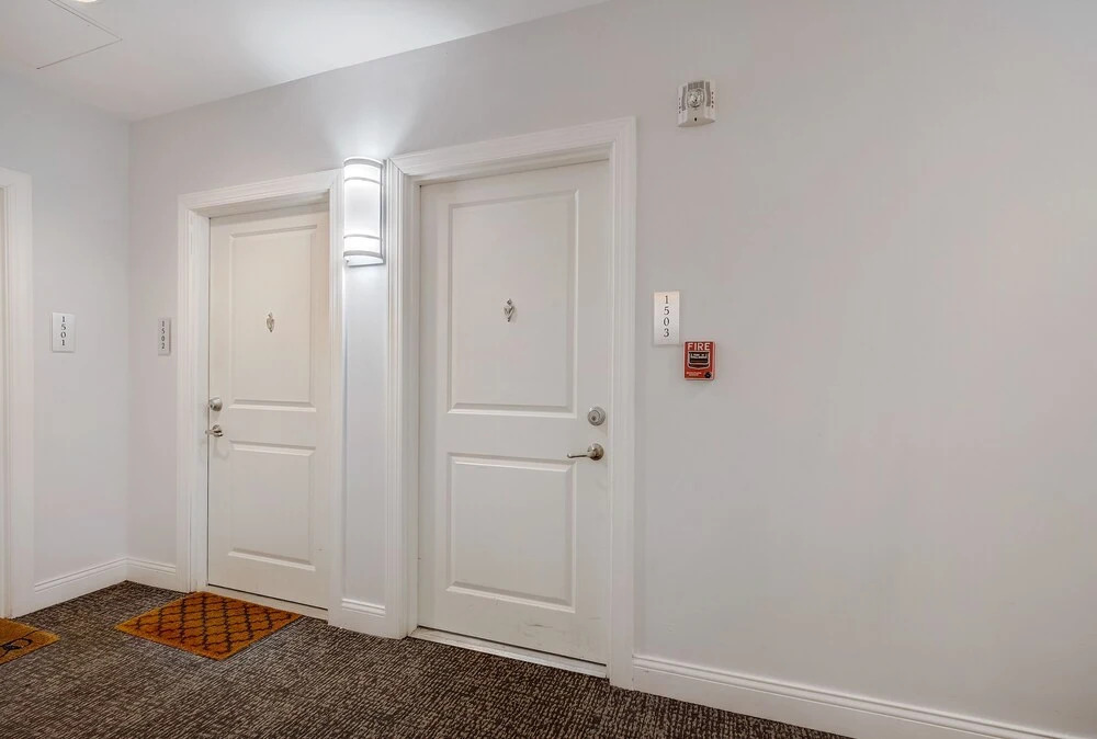 Frontdesk Penn Street Tower Apts Downtown Indy - photo 11