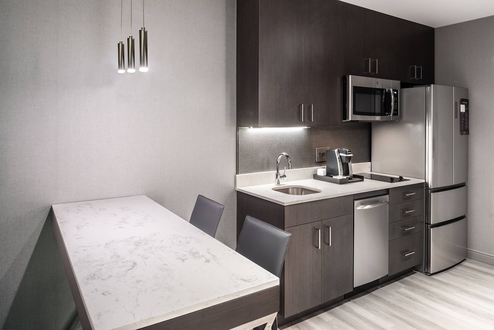 Residence Inn by Marriott Boston Waltham - photo 14
