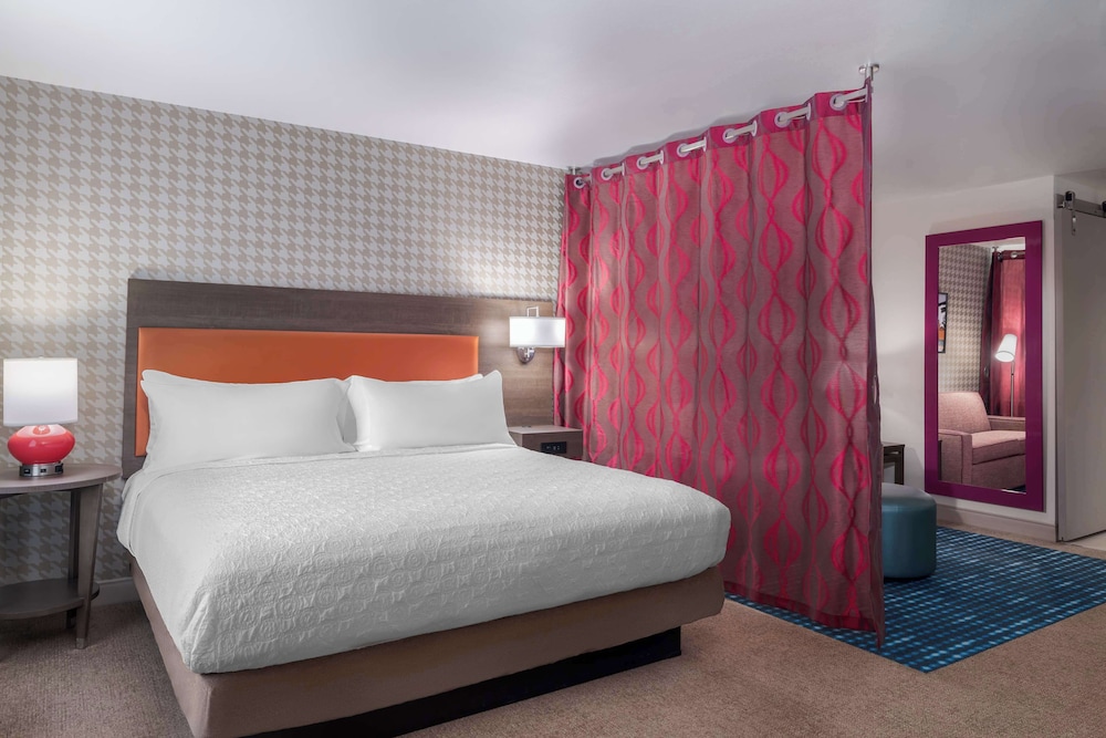 Home2 Suites By Hilton El Centro - photo 14