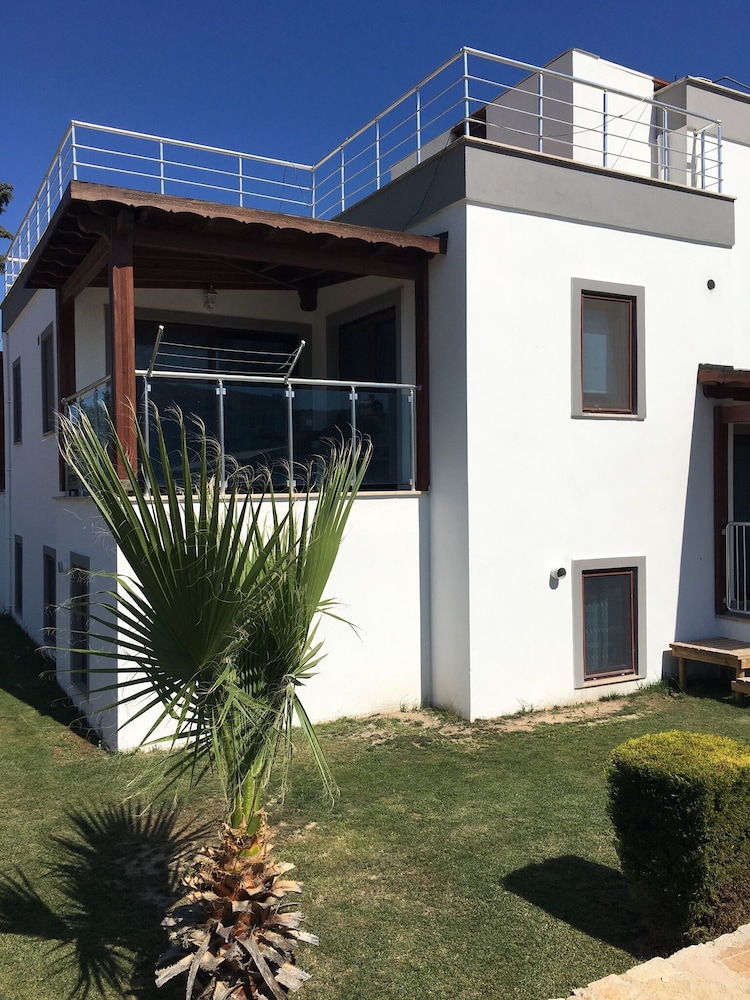 Parilti Evleri - carbon neutral hotel in Bodrum