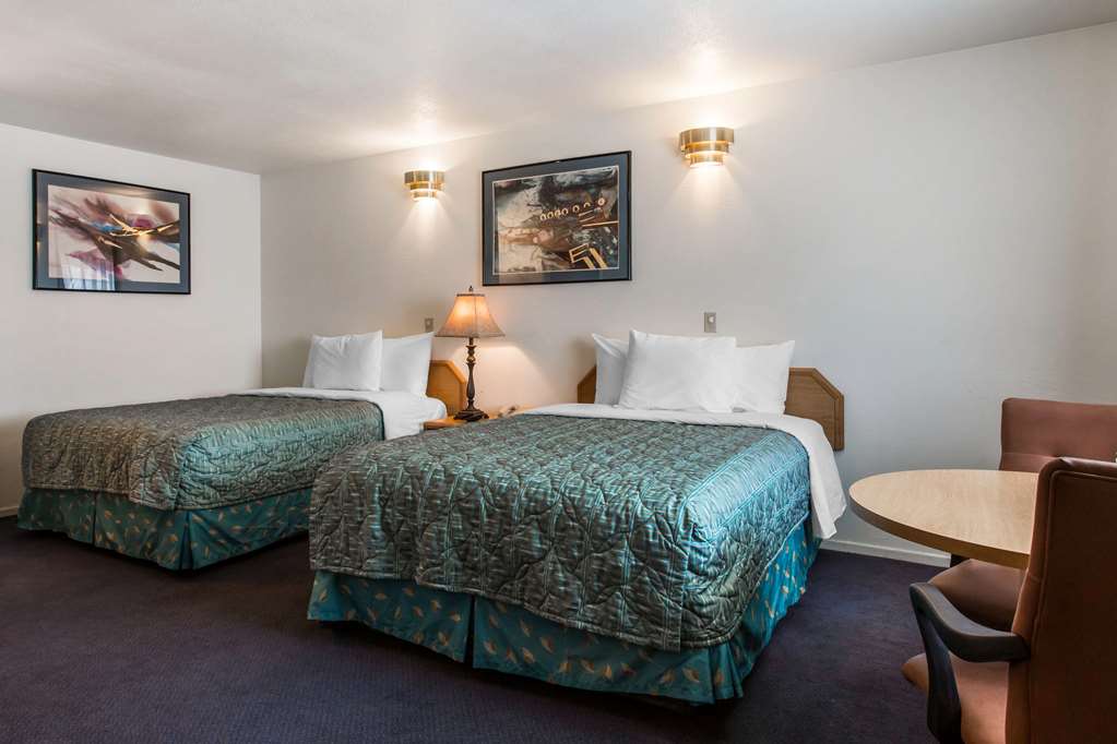 Rodeway Inn Beaumont 1 10 - photo 17