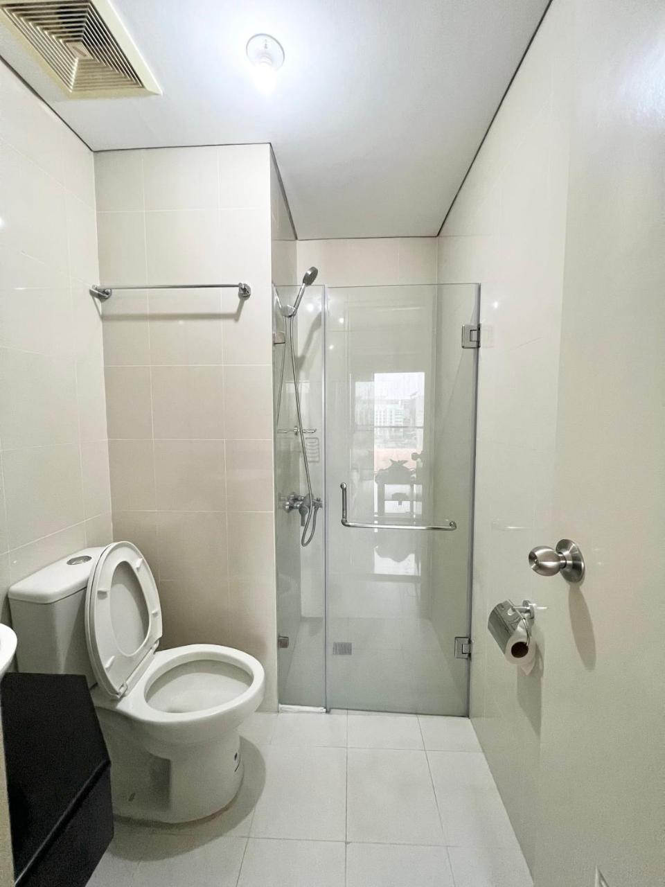 Luxury Condotel Across Naia Manila Airport in Pasay, Philippines