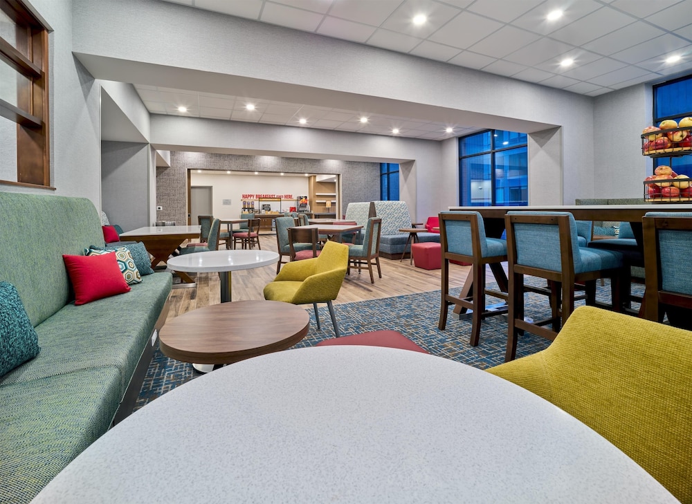 Hampton Inn by Hilton Omaha UN Medical Center Area - photo 24