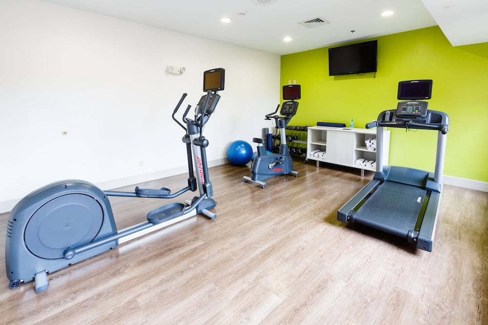 Holiday Inn Express & Suites Shelbyville by IHG - photo 6