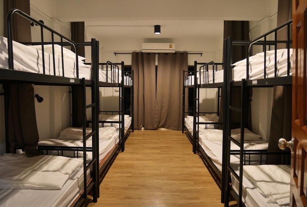 Phresh Hostel