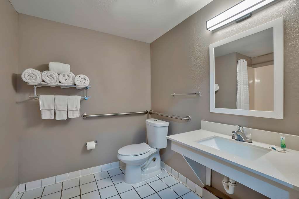 Motel 6 Denison TX - photo 18