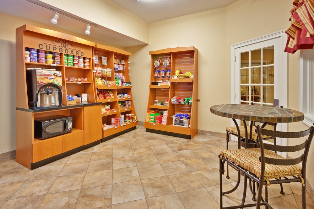 Candlewood Suites Vicksburg by IHG - photo 36