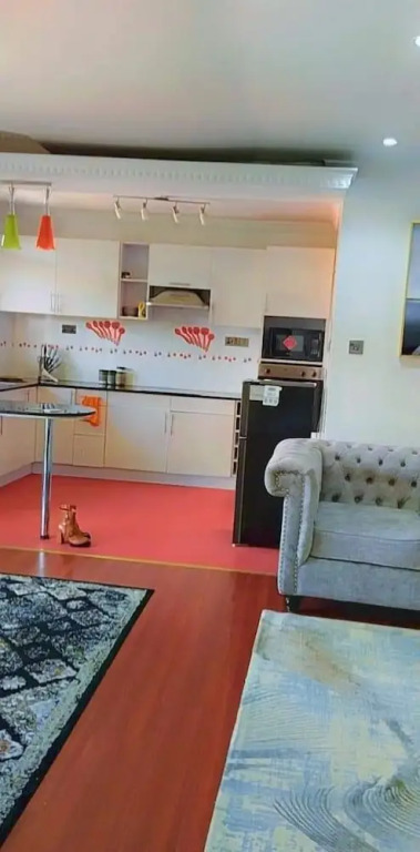 Lux Suites Fahari Palace Apartments