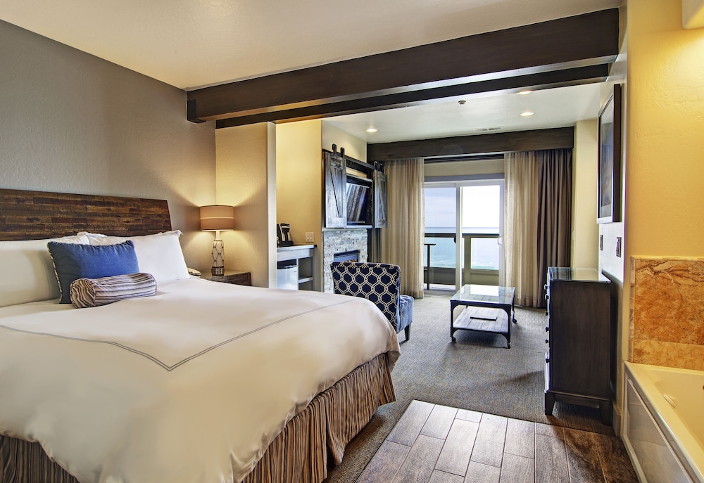 Cypress Inn On Miramar Beach - photo 10