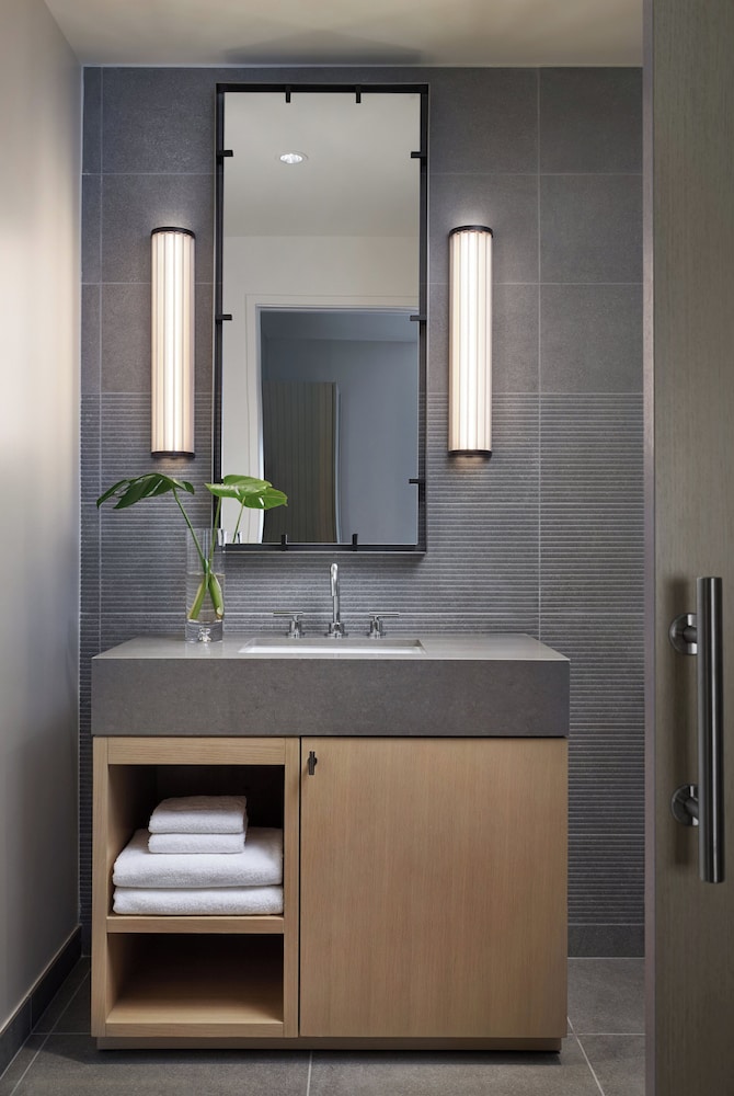 Kimpton Claret Hotel by IHG - photo 34