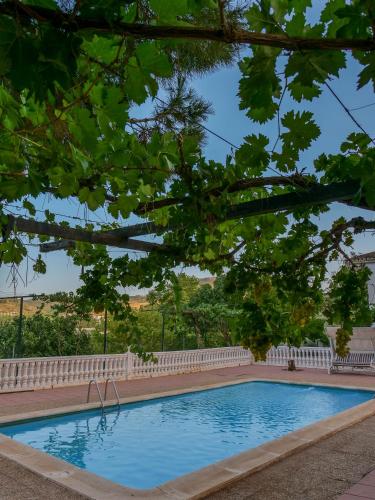 Villa Ricardo — 4-Star Luxury Hotel in Arenas Del Rey, Spain