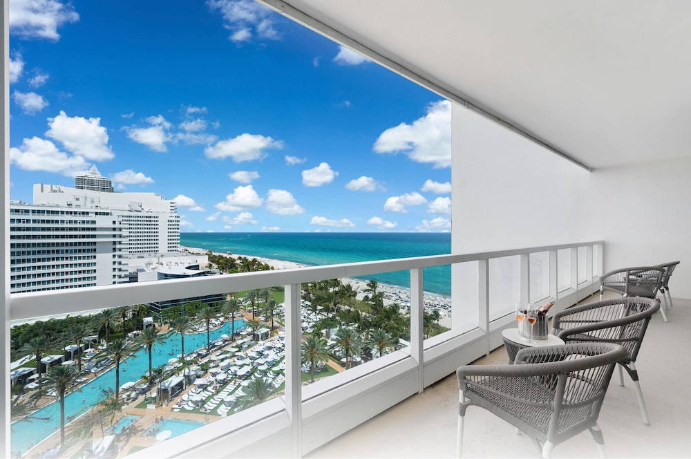 Fontainebleau Miami Beach Private Luxury Suites - photo 512