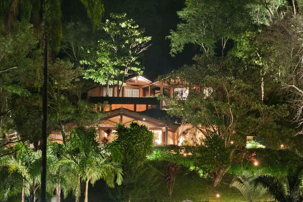 Pousada Les Roches — 4-Star Luxury Hotel in Petropolis, Brasil