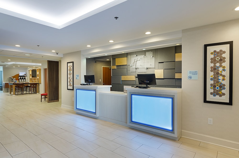 Holiday Inn Express Lexington by IHG - photo 34