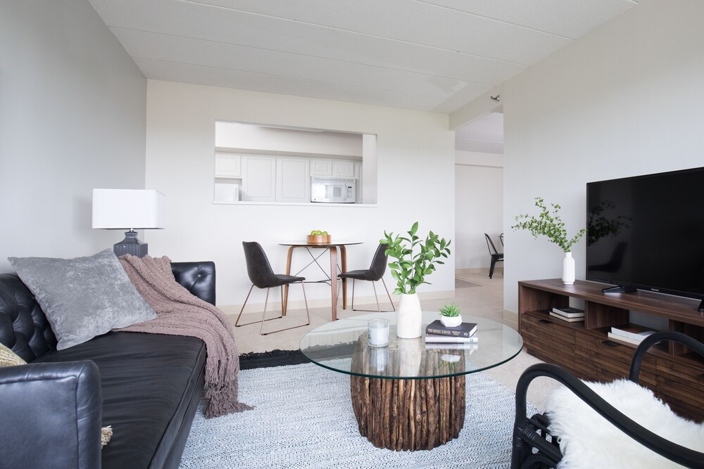 Lovely Brighton Suites by Sonder in Boston, United States